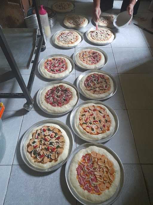 Pizza Oma 4