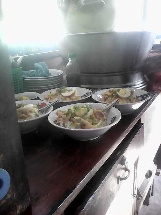 Soto Ayam Lancar Rosida 7