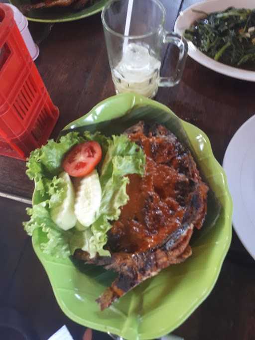 Warung Lesehan Rumadi 10