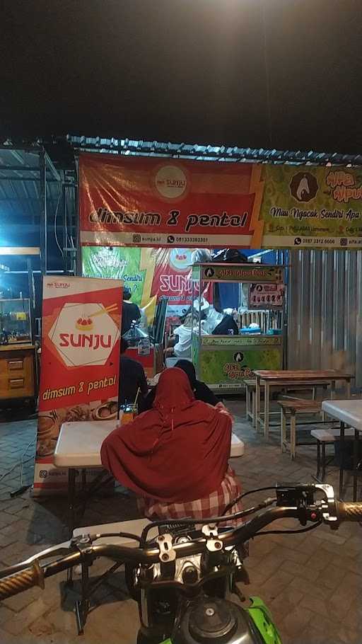 Sunju Dimsum & Pentol 4