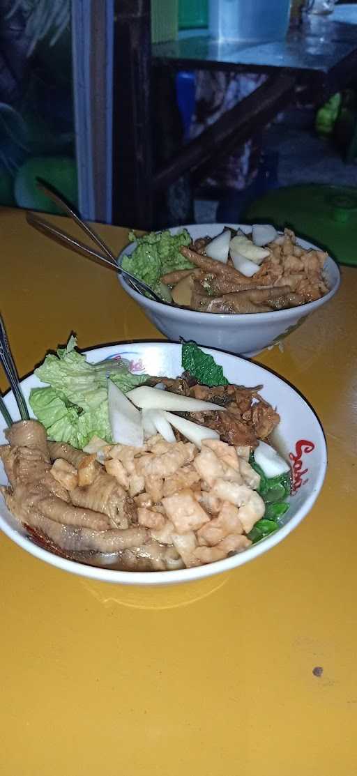 Mie Ayam Hijau 10