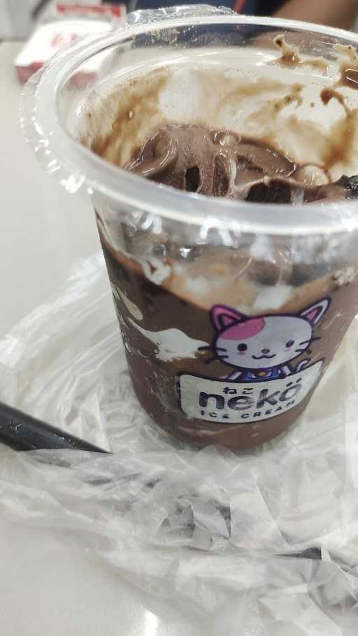 Neko Ice Cream Lamongan 2