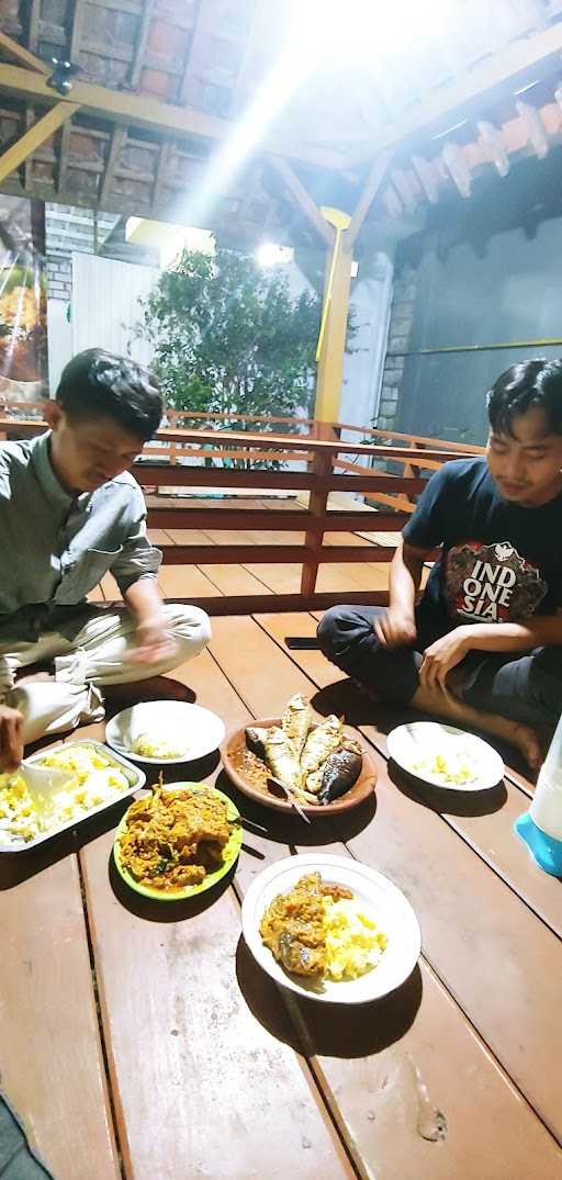 Resto Ayam Bakar Ngimbang 7