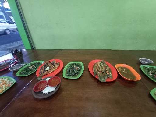 Warung Barokah Cak Tris 1