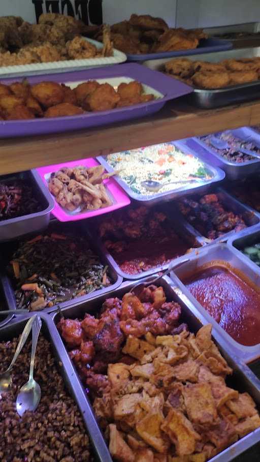 Warung Makan Laverpoll 6