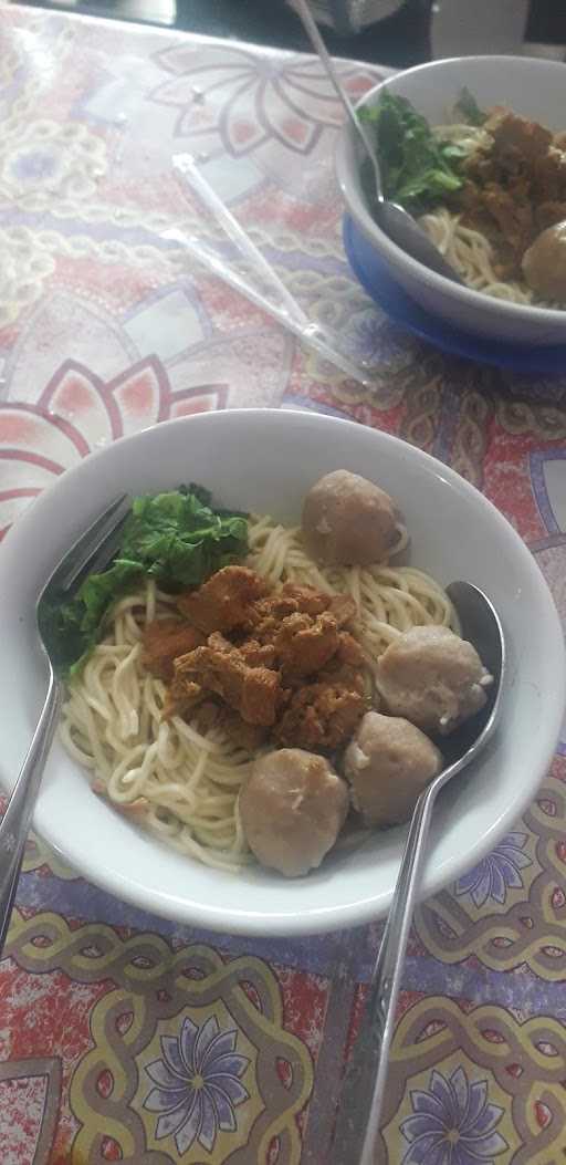 Mie Ayam Bakso Esco 2