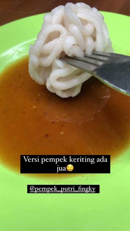 Pempek Putri Fingky 1