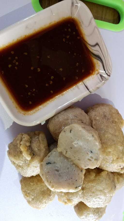 Pempek Putri Fingky 4