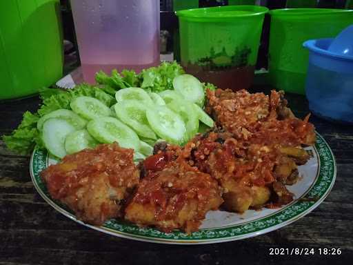 Ayam Goreng Dadakan Sambek Ijo 3