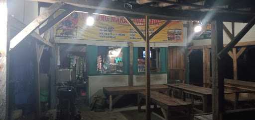 Warung Kopi Gaul. 2