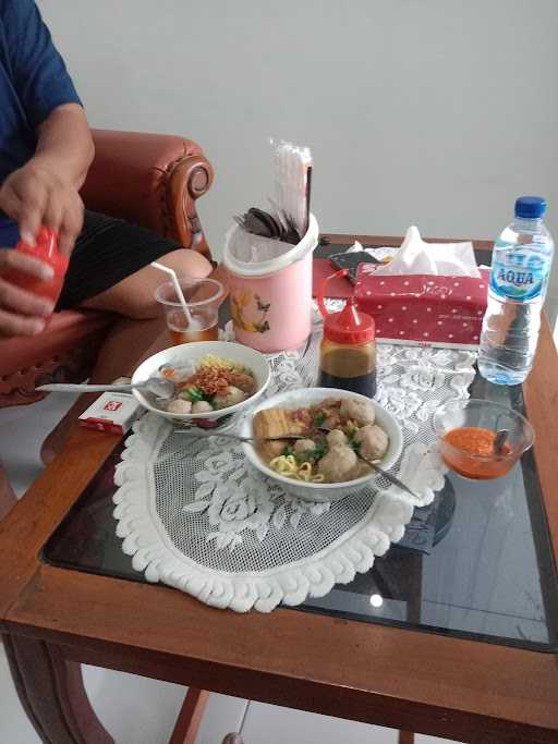 Bakso Tetelan Gang D. Musyawarah 9