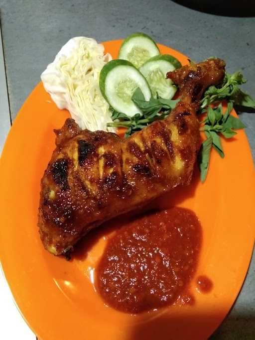 Ikan & Ayam Bakar Lapak Mas Agus 9