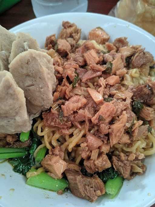 Mie Ayam Bakso 'Gajah Mungkur' Wonogiri (Mas Tarjo) 7