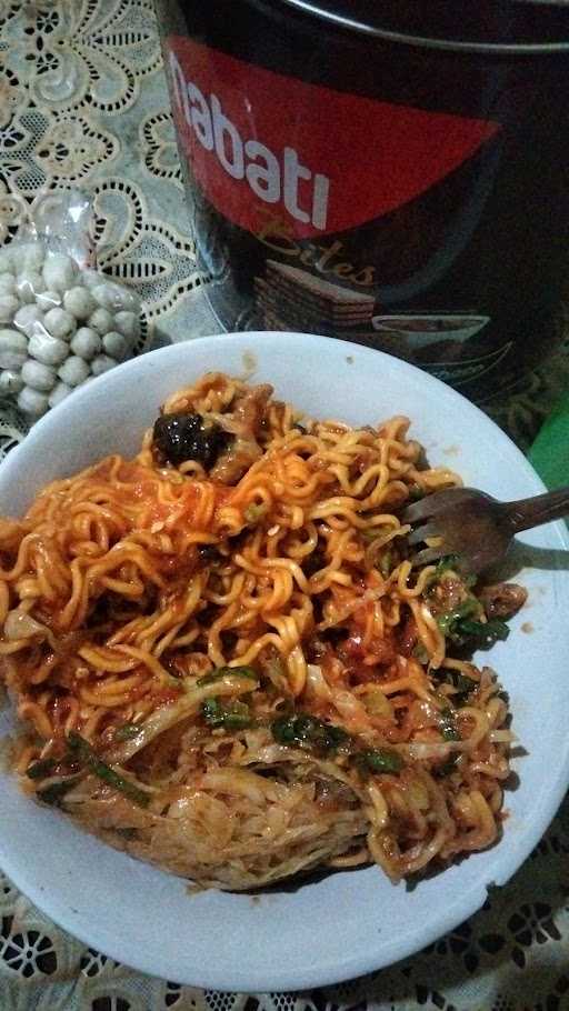 Mie Eti Sitanggal 9