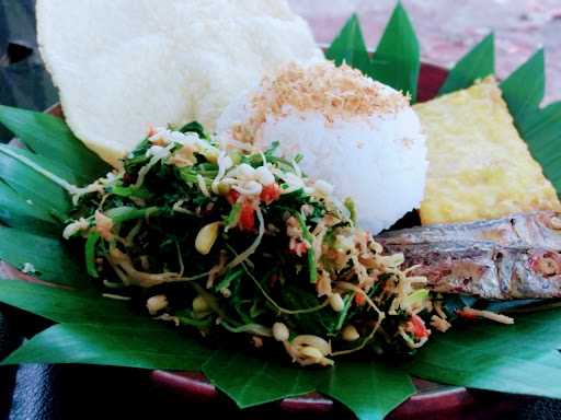 Sego Berkat Tombo Kangen&Pecel Wonogiri 10