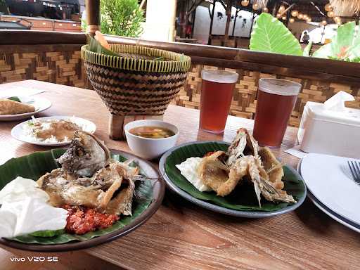 Soto Betawi Bang Wahyu 8