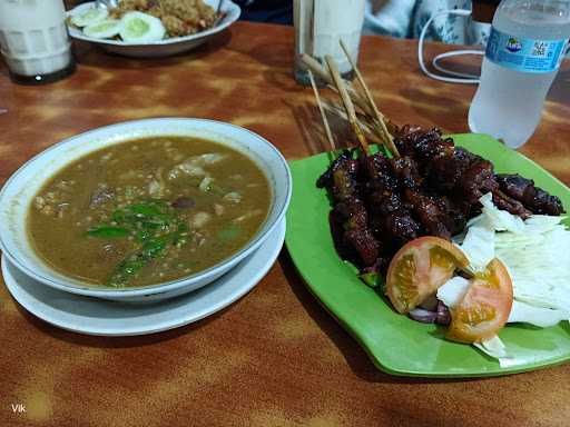 Warung Tongseng Solo 4