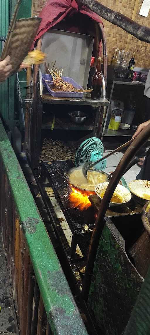 Warung Tongseng Solo 2