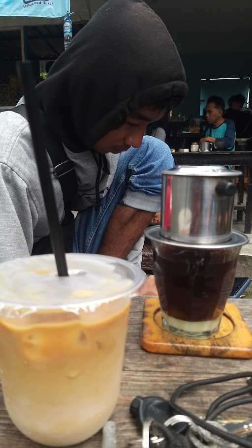 Kedai Kopi Teman Seduh 6