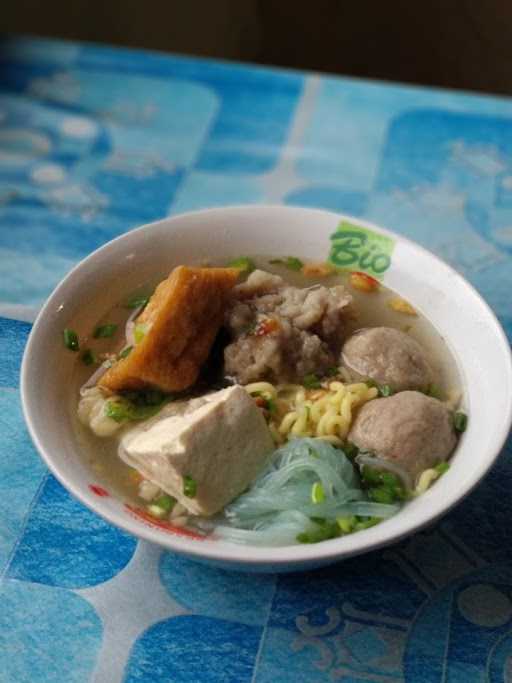 Bakso Lumayan Pak Brewok 3