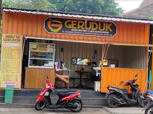 Geruduk Gerai Nasi Uduk 10