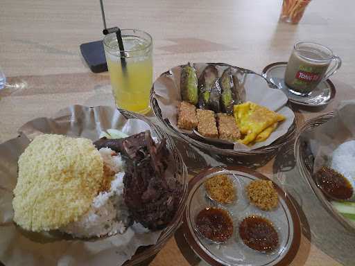 Nasi Bebek Kwek-Kwek 1