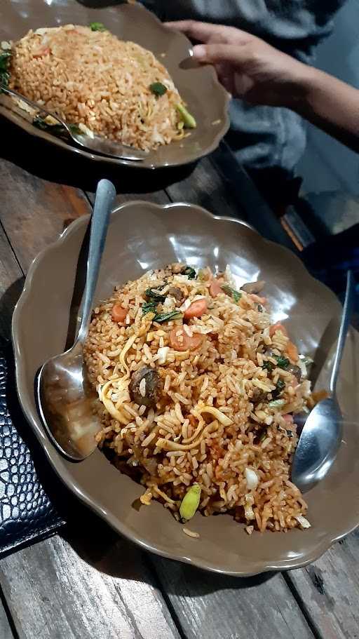 Nasi Goreng Dhemit 9