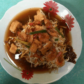 Nasi Uduk Lalapan K.6 10