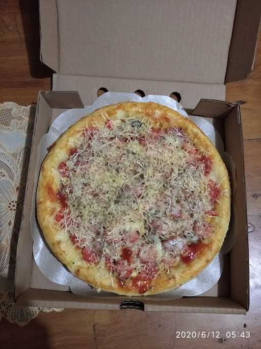 Nyam Nyam Pizza 4