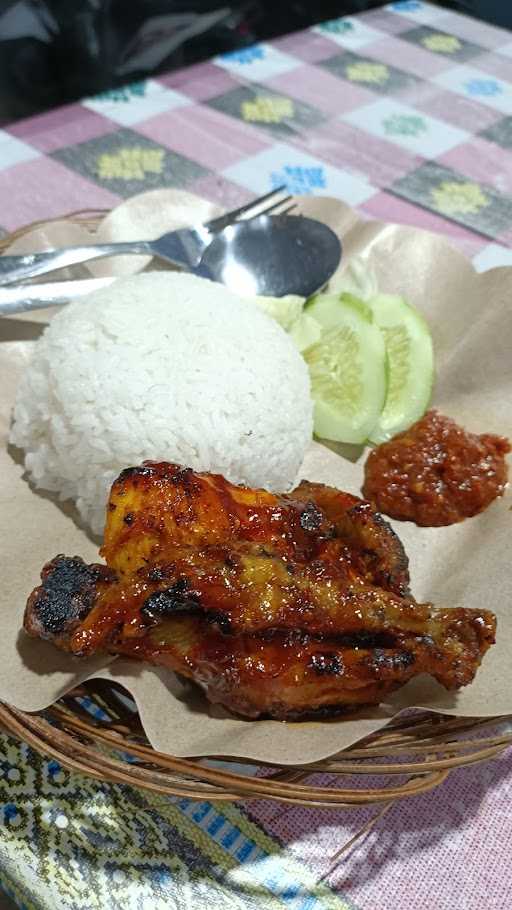 Rumah Makan Anda 5