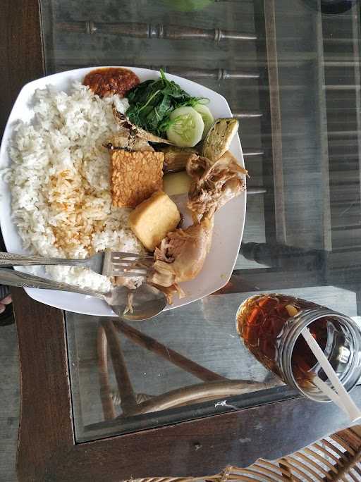 Warung Bejo Nasi Tempong 8