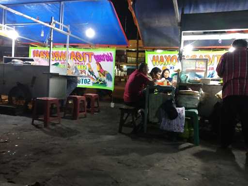 Warung Lesehan Lalapan Tiga Barokah 4