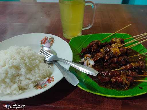 Warung Sate & Gule Cak Mul 3