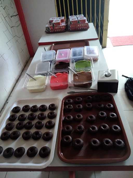 Donies (Donat Brownies) & Coffee 8