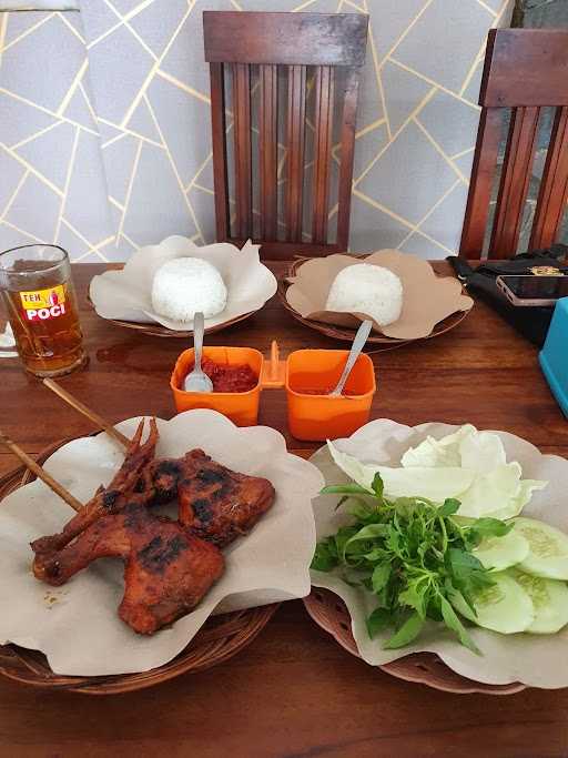 Ayam Bakar Bu Rochmann 6