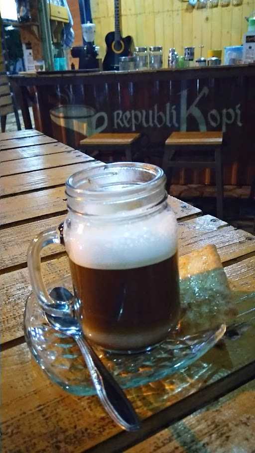 Republikopi 7