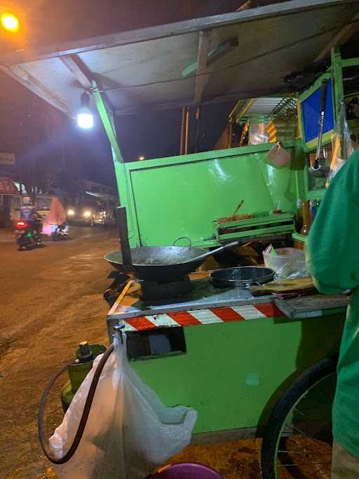 Bakmi & Nasi Goreng Suroboyo Pak Amin 8