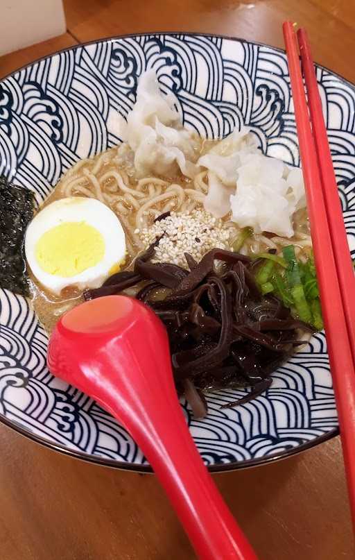 Joffi Ramen, Dimsum Ums Solo 6