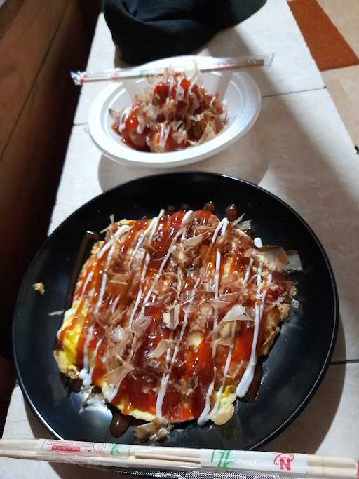 Katsumi Takoyaki, Laweyan 3