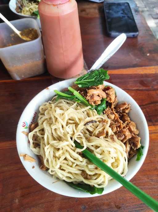 Mie Ayam Pak Man 5