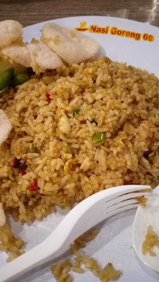 Nasi Goreng 69 4