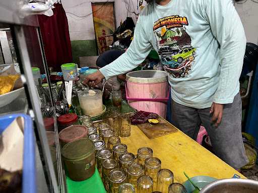 Nasi Gudeg Ceker & Liwet Bu Yanti 4