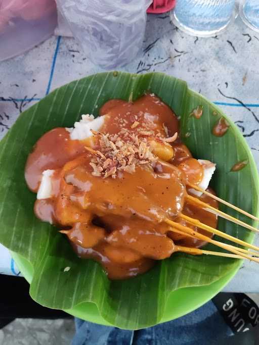 Sate Padang Goyang Lidah 4