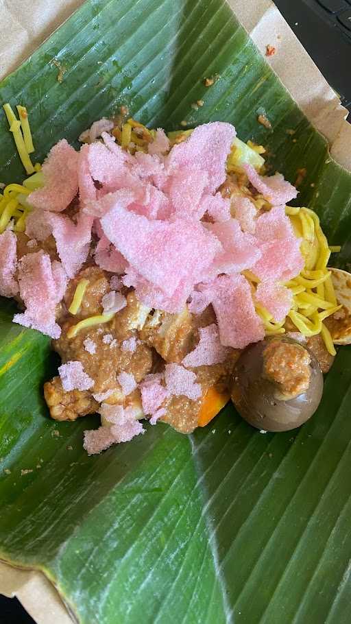 Warung Gado-Gado Bakmi Ketoprak Lothek Mbak Rochana 4