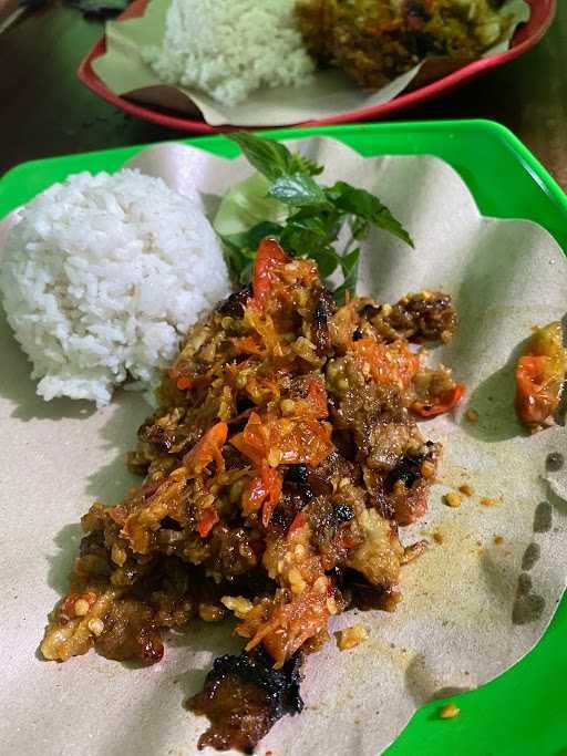 Warung Spesial Ayam Geprek 8