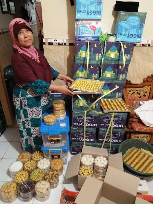 Aneka Kue & Snack Fatimah 4