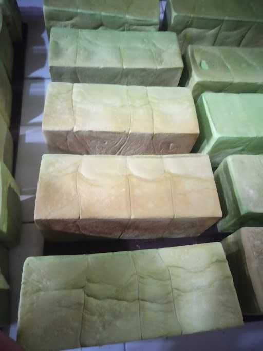 Harum Bakery Durensawit 5