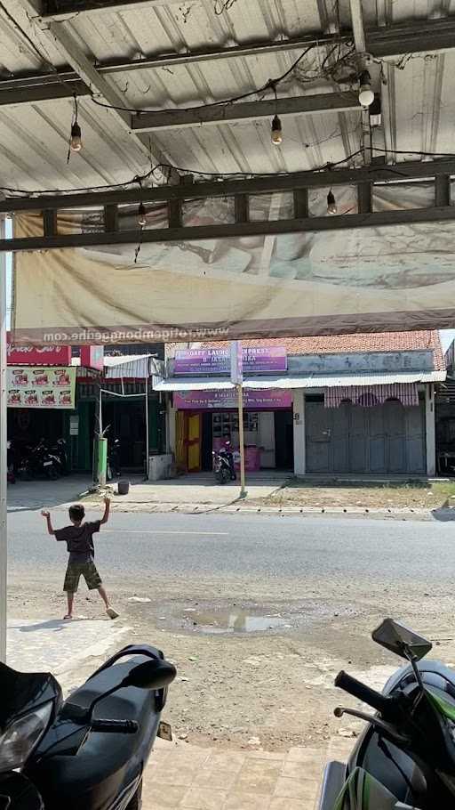 Roti Gembong Gedhe Lebaksiu 7