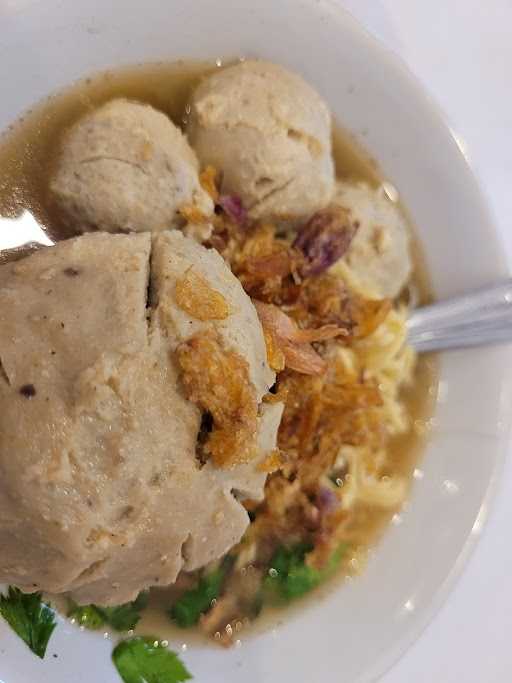 Raja Bakso Yomani Lebaksiu 5