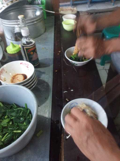 Baso Tanpa Nama Sindang Laut0 2